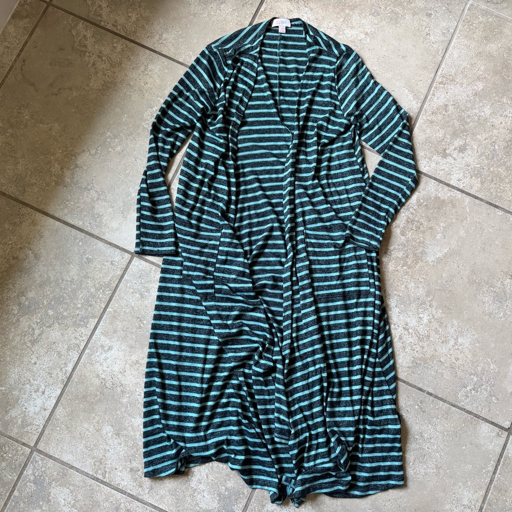 Lularoe Sarah Mint and blackish blue